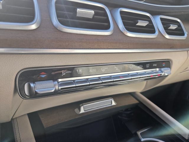 Used 2022 Mercedes-Benz GLS 450 4MATIC w/ AMG Line Exterior image 29