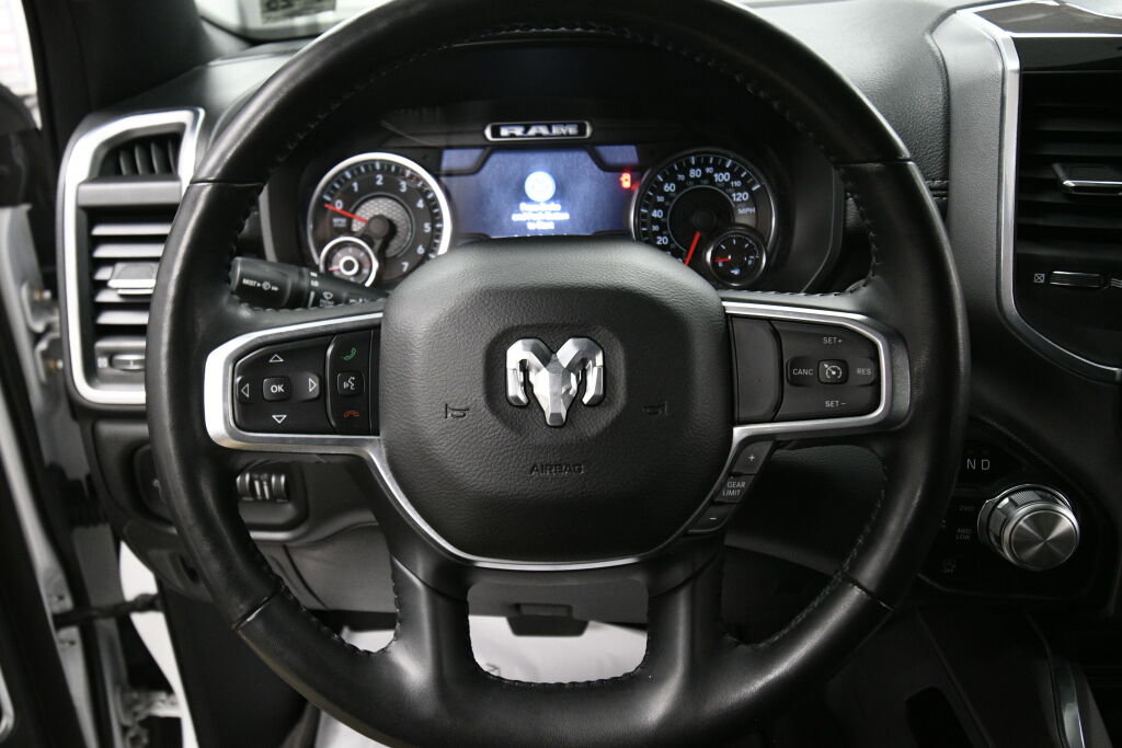 Used 2020 RAM 1500 Laramie AWD/4WD image 12
