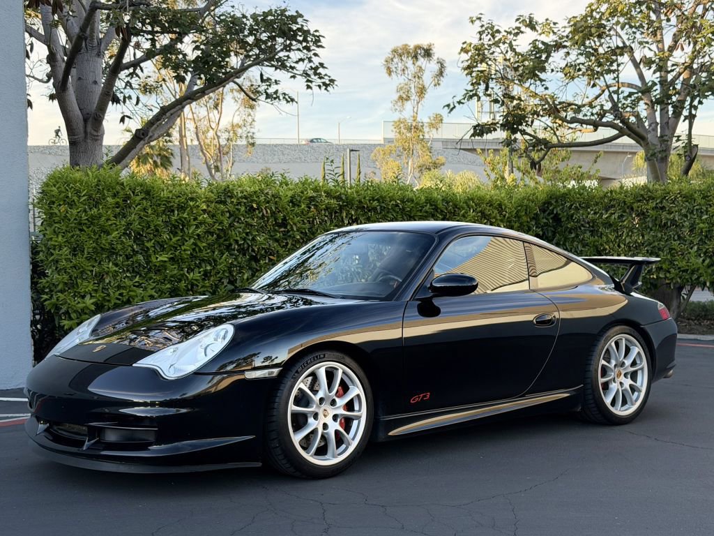 Used 2004 Porsche 911 GT3 RWD image 9