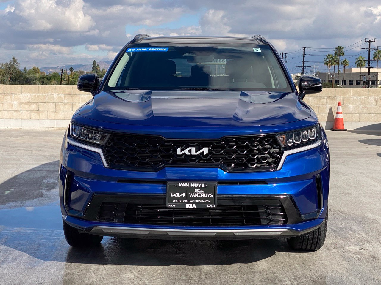 Certified 2023 Kia Sorento S w/ Panoramic Sunroof Package FWD image 8