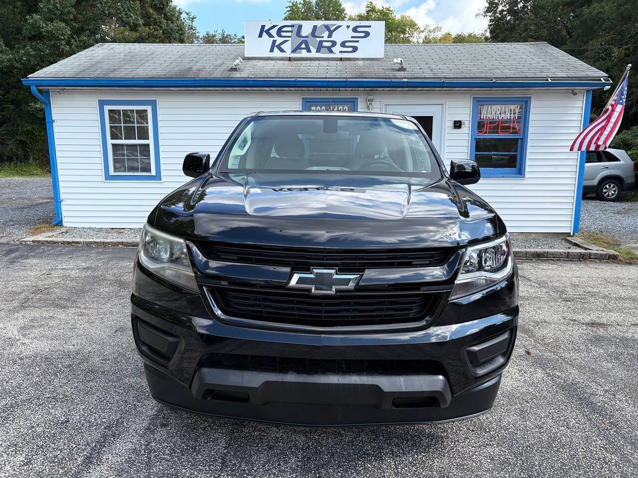 Used 2018 Chevrolet Colorado W/T w/ Custom Special Edition RWD image 4