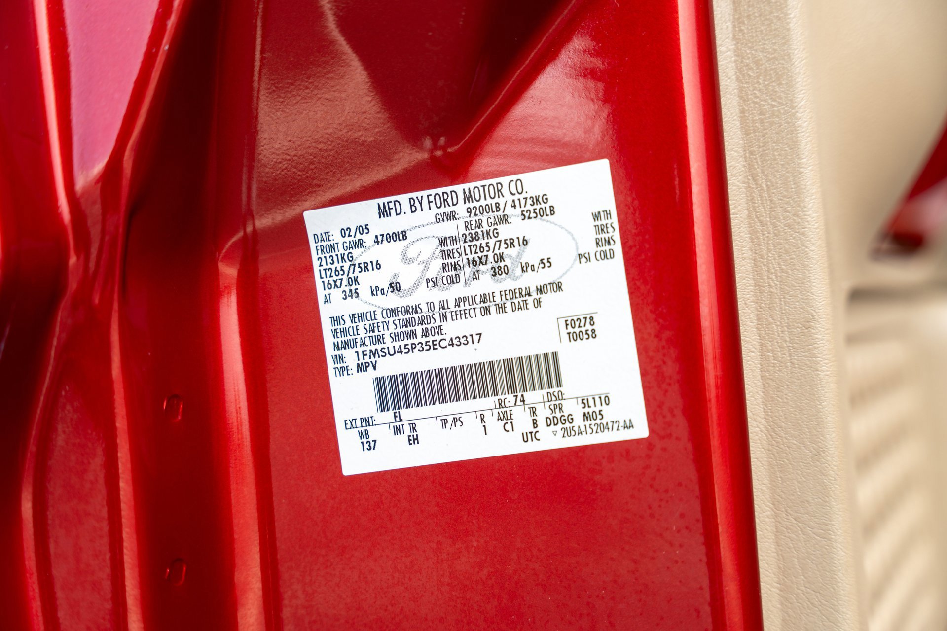 Used 2005 Ford Excursion Eddie Bauer image 38