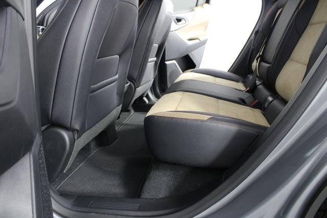 New 2026 Chevrolet Equinox ACTIV image 16