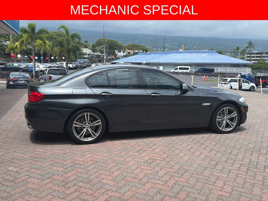 Used 2011 BMW 550i Sedan RWD image 5