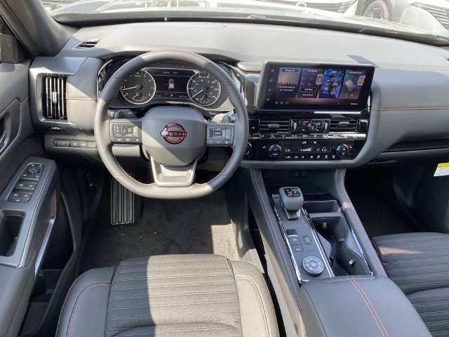 New 2026 Nissan Pathfinder Rock Creek AWD/4WD image 9