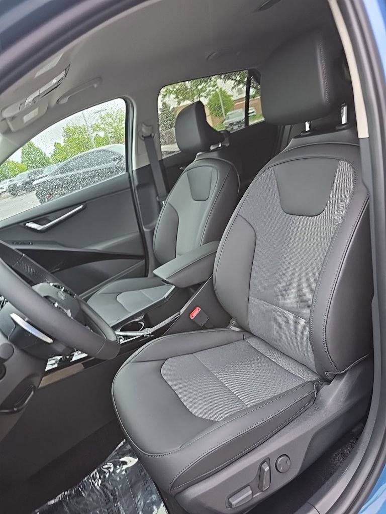 New 2025 Kia Niro EX FWD image 14