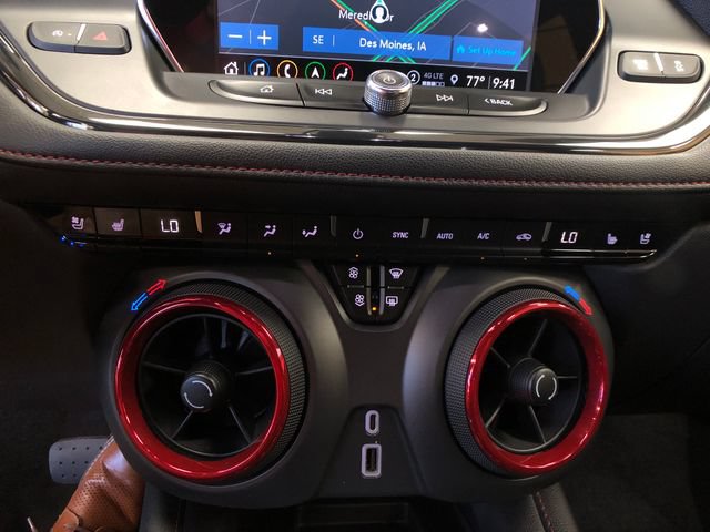 Used 2021 Chevrolet Blazer RS w/ Enhanced Convenience Package AWD/4WD image 18