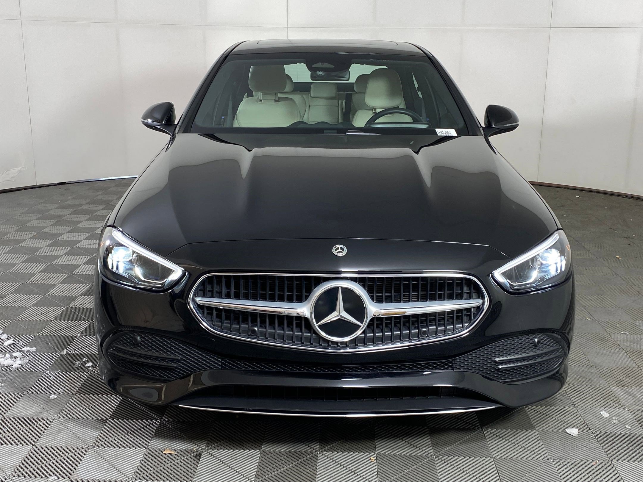 Certified 2025 Mercedes-Benz C 300 4MATIC Sedan image 5