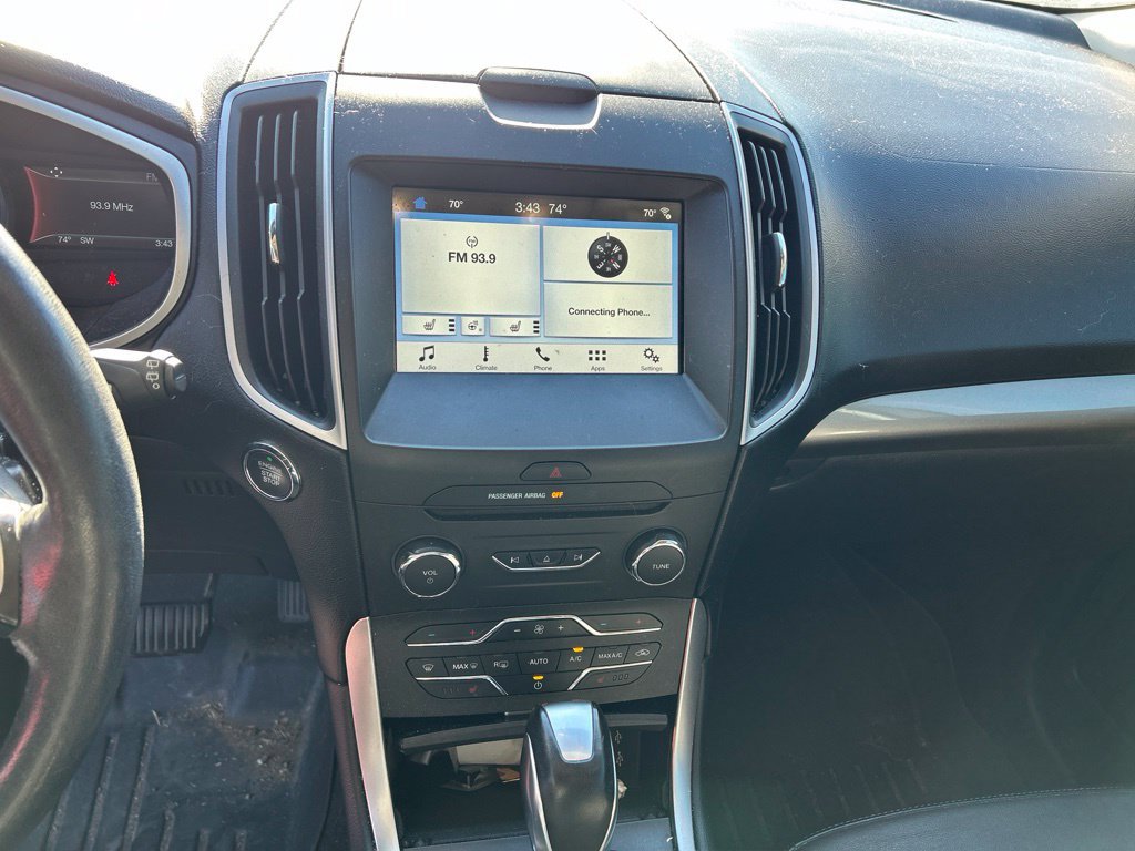 Used 2018 Ford Edge SEL w/ Equipment Group 201A AWD/4WD image 14
