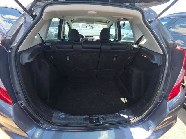 Used 2019 Honda Fit LX image 9