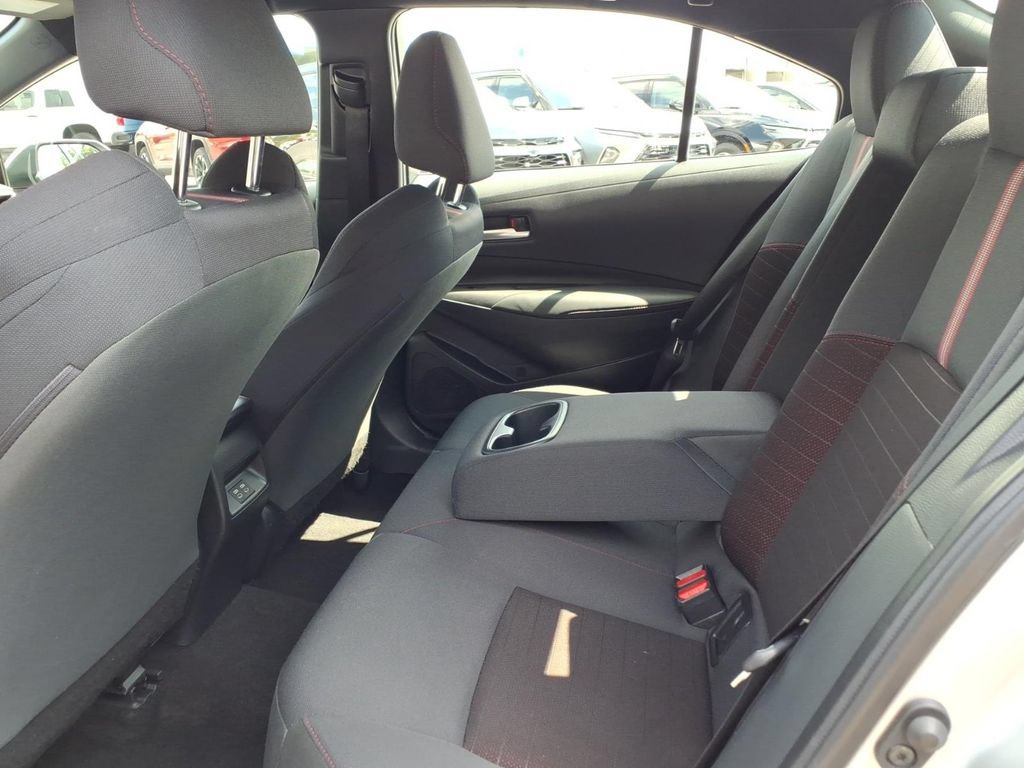 Used 2024 Toyota Corolla SE FWD image 17