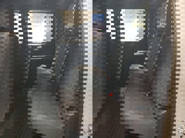 New 2026 Chevrolet Silverado 1500 Custom Trail Boss w/ Dark Appearance Package image 18