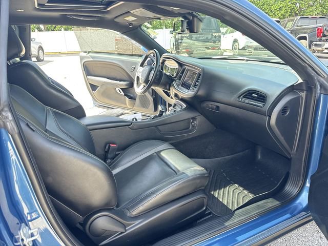 Used 2021 Dodge Challenger SXT w/ Plus Package image 24