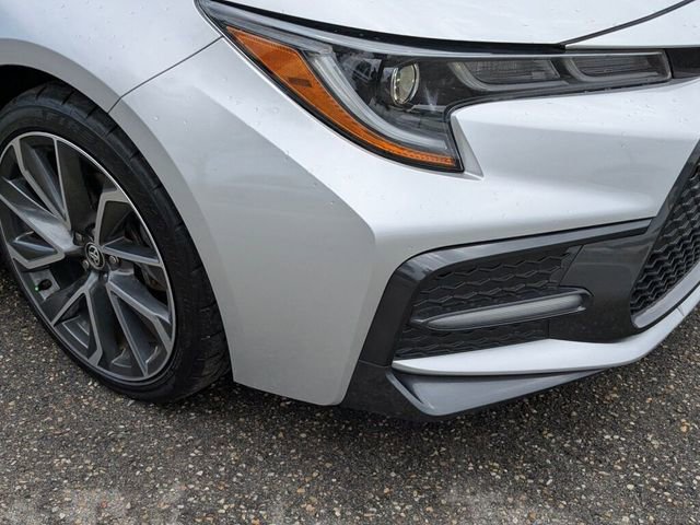 Used 2021 Toyota Corolla SE image 2