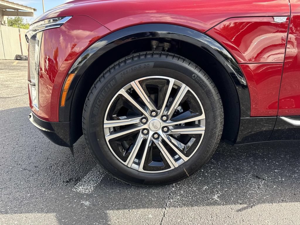 New 2026 Cadillac Lyriq Luxury RWD image 10