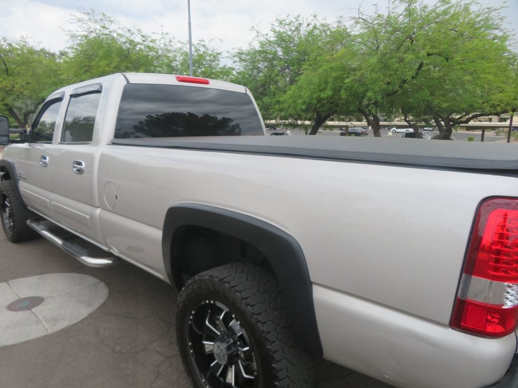 Used 2006 Chevrolet Silverado 2500 2WD Crew Cab image 7