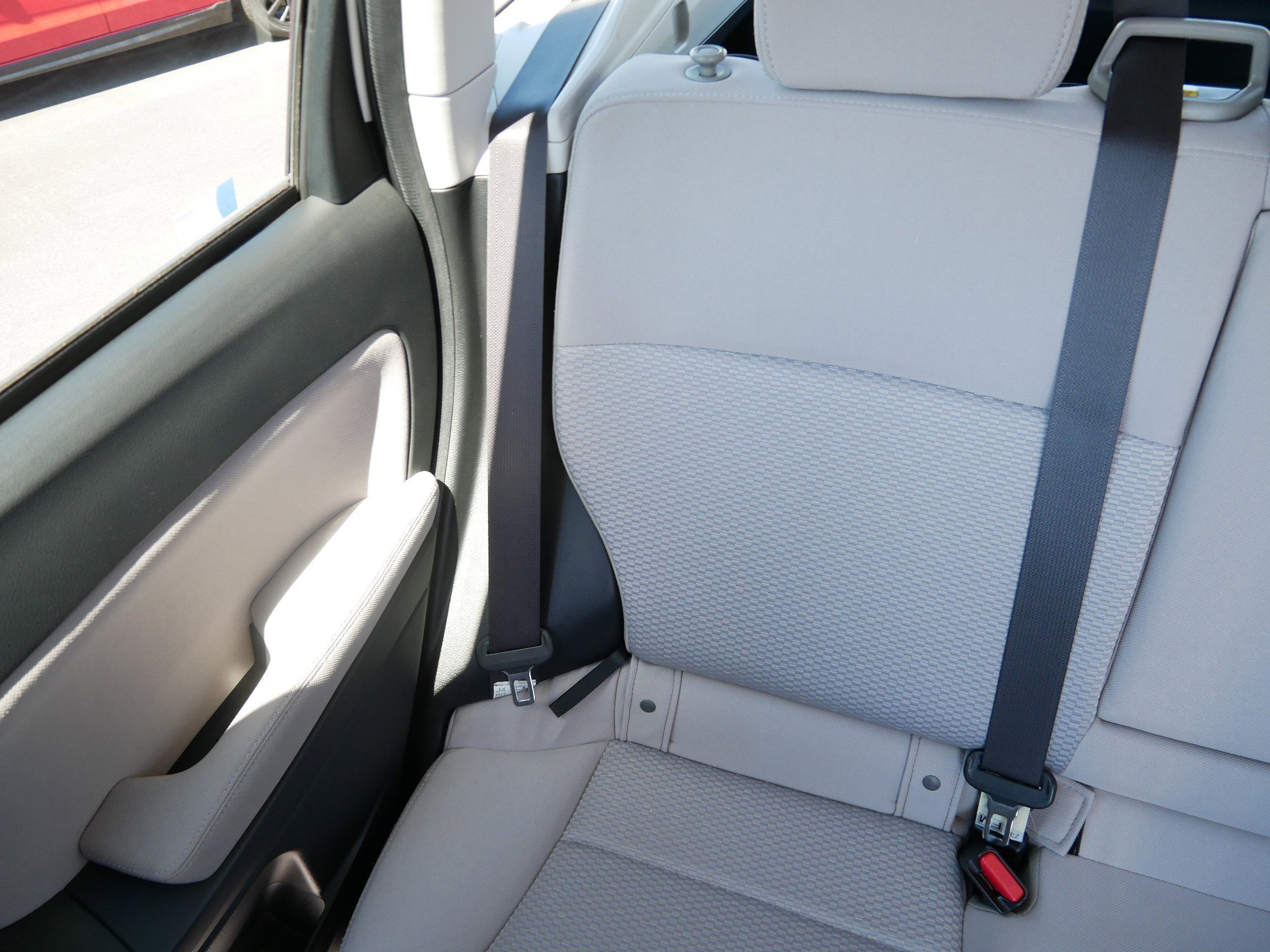 Used 2015 Subaru Forester 2.5i Premium w/ Popular Package #2 AWD/4WD image 12