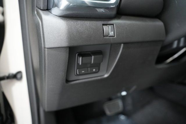 New 2026 GMC Canyon Elevation w/ Convenience Package image 10