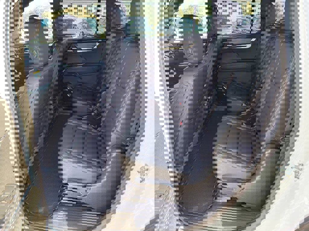 New 2026 GMC Acadia Elevation w/ Elevation Premium Package image 18