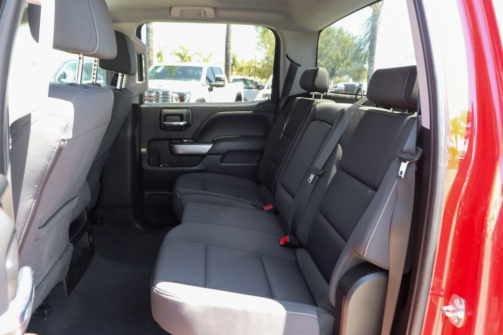 Used 2018 Chevrolet Silverado 1500 LT w/ All Star Edition AWD/4WD image 34
