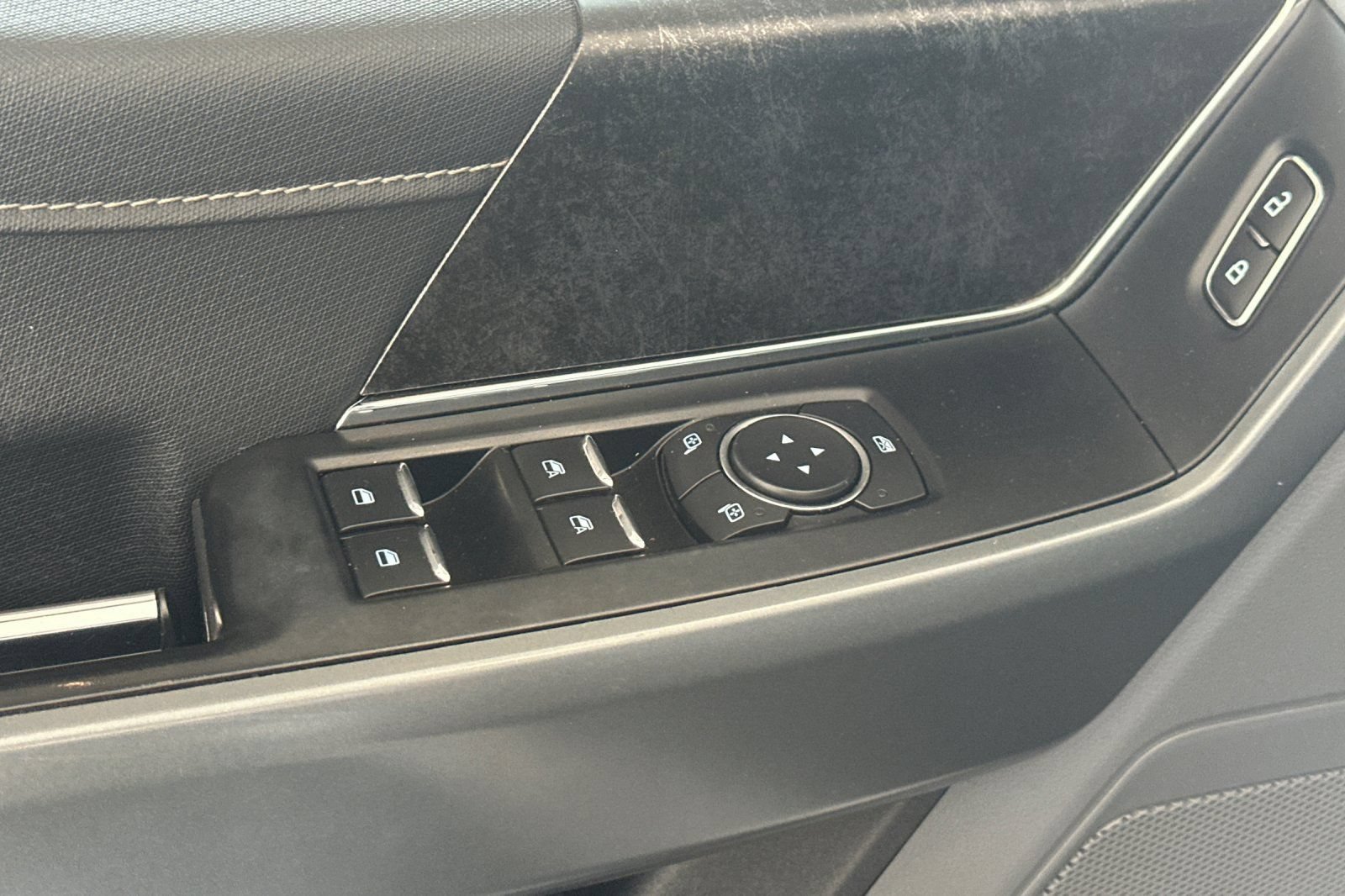 Used 2021 Ford F150 XLT w/ Equipment Group 301A Mid AWD/4WD image 11