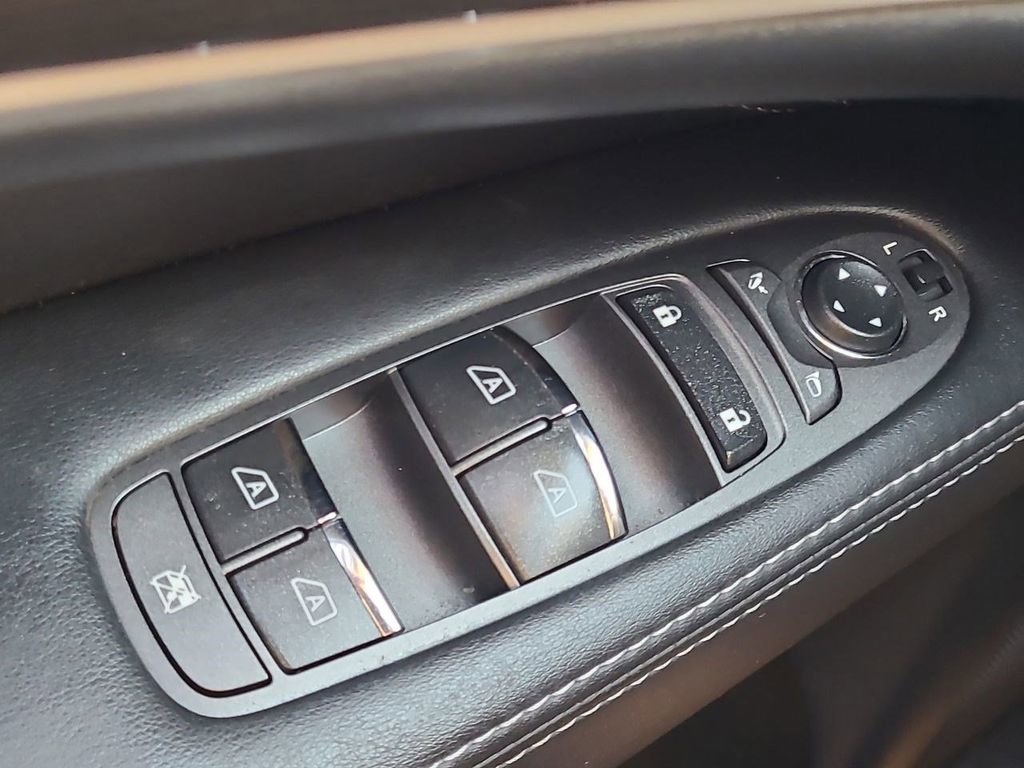 Used 2019 INFINITI QX60 Pure image 32