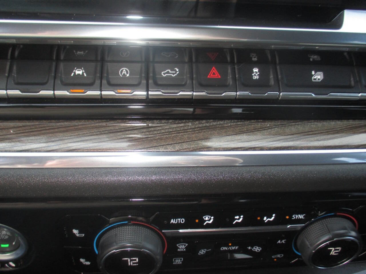 Used 2024 Chevrolet Silverado 1500 LT w/ Protection Package image 20