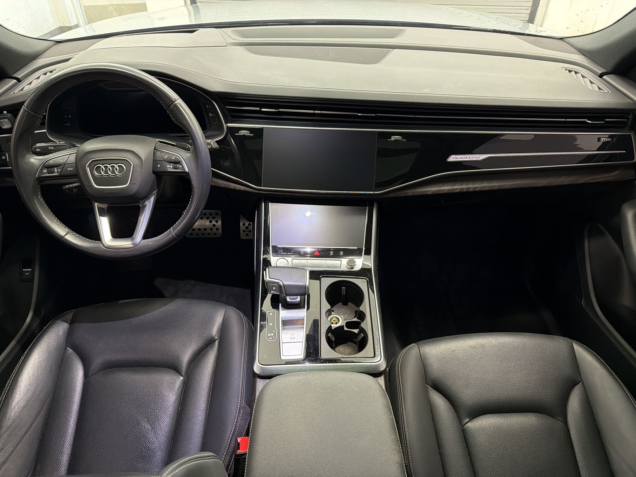 Used 2020 Audi Q8 Prestige w/ Prestige Package AWD/4WD image 14