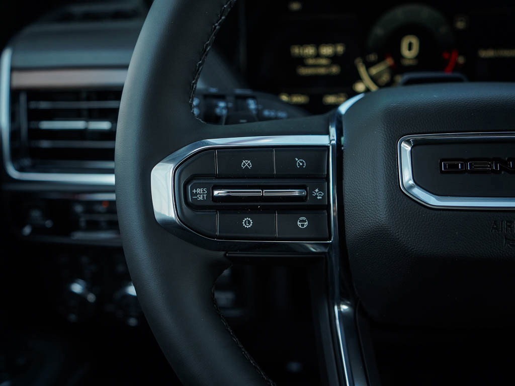 New 2026 GMC Yukon XL Denali w/ Denali Reserve Package image 22