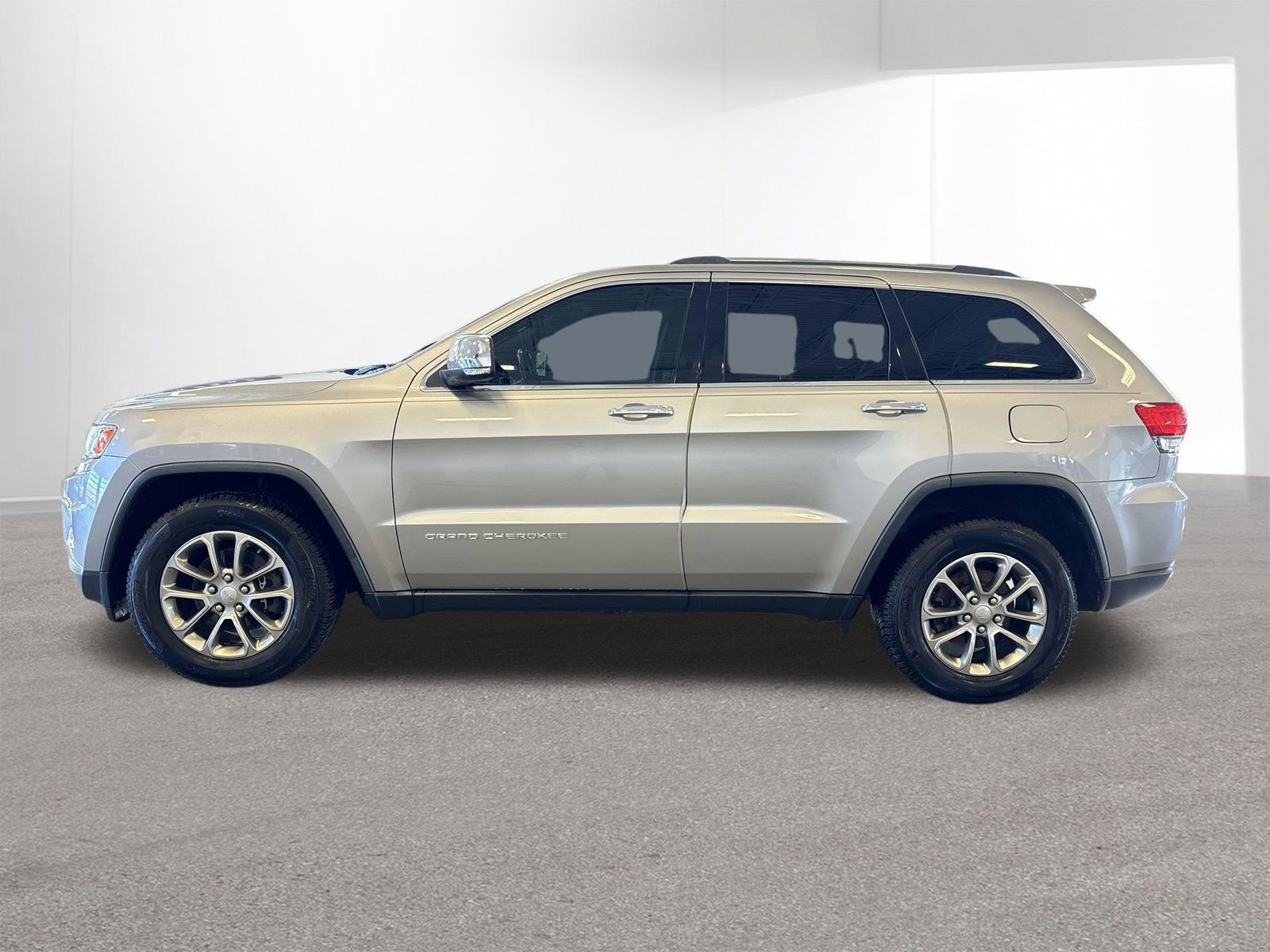 Used 2015 Jeep Grand Cherokee Limited image 27