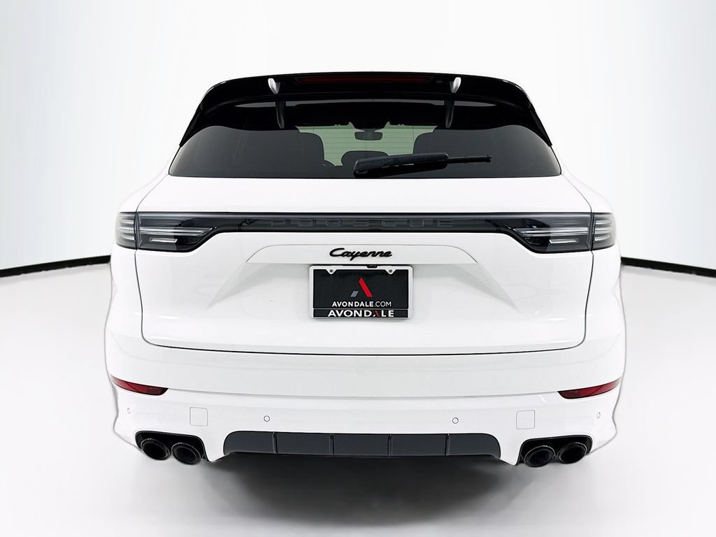 Certified 2023 Porsche Cayenne Platinum Edition AWD/4WD image 10