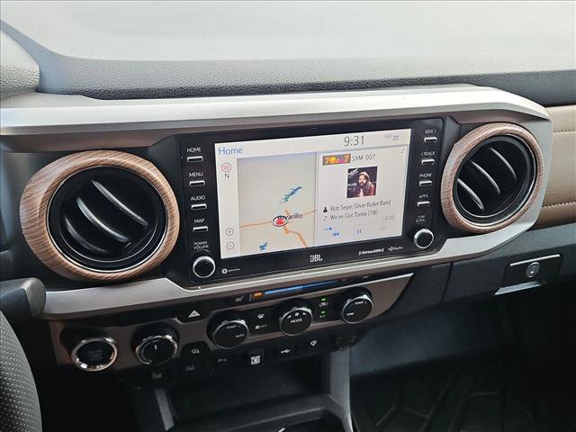 Used 2022 Toyota Tacoma Limited AWD/4WD image 13