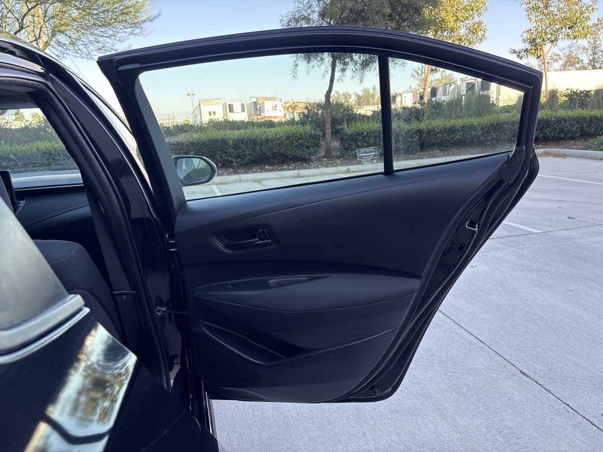 Used 2023 Toyota Corolla LE image 14