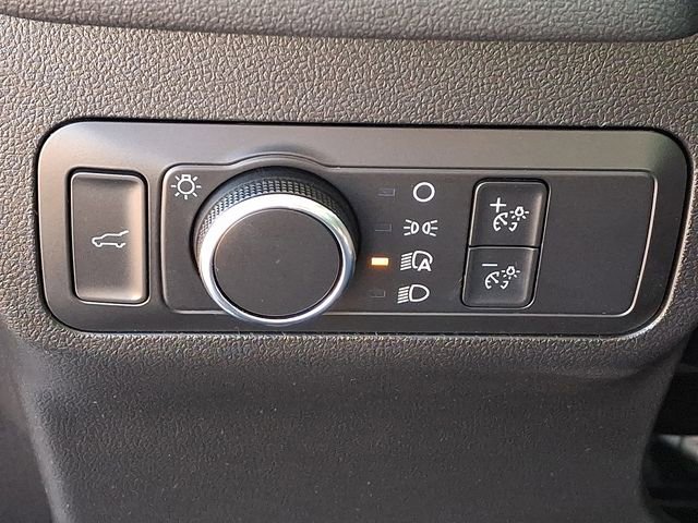 Used 2022 Ford Escape SE w/ Convenience Package image 30