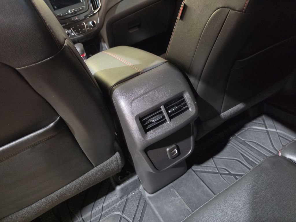 Used 2024 Chevrolet Equinox RS w/ LPO, Floor Liner Package image 21