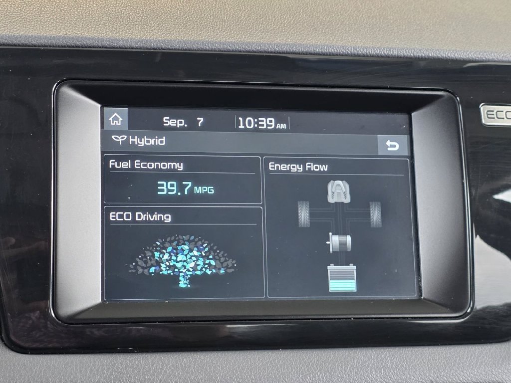 Used 2019 Kia Niro EX FWD image 13