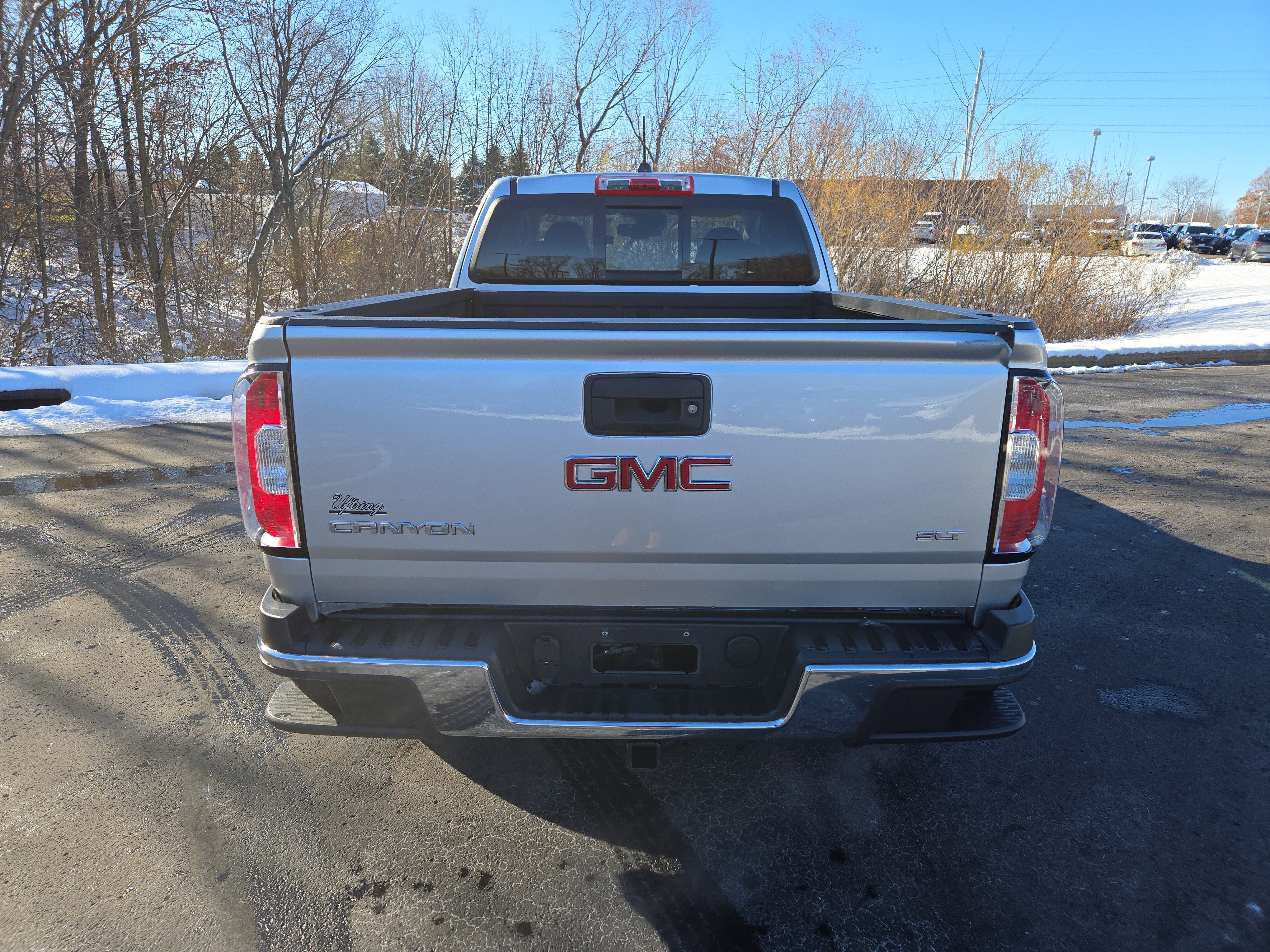 Used 2015 GMC Canyon SLT w/ Driver Alert Package image 8