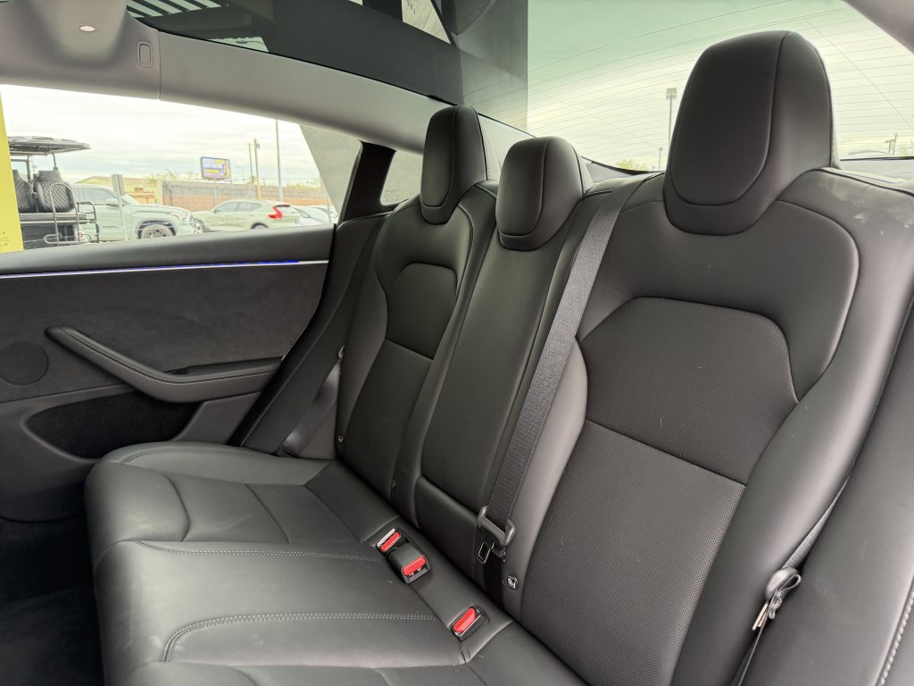 Used 2025 Tesla Model 3 Long Range image 37