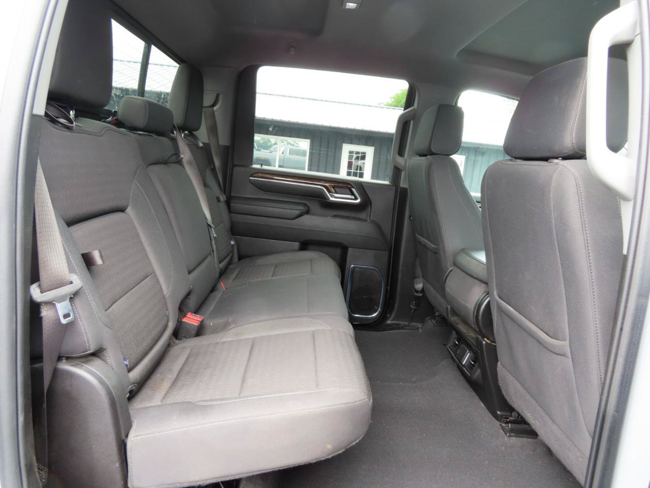 Used 2025 GMC Sierra 2500 SLE w/ SLE Value Package; AWD/4WD image 42