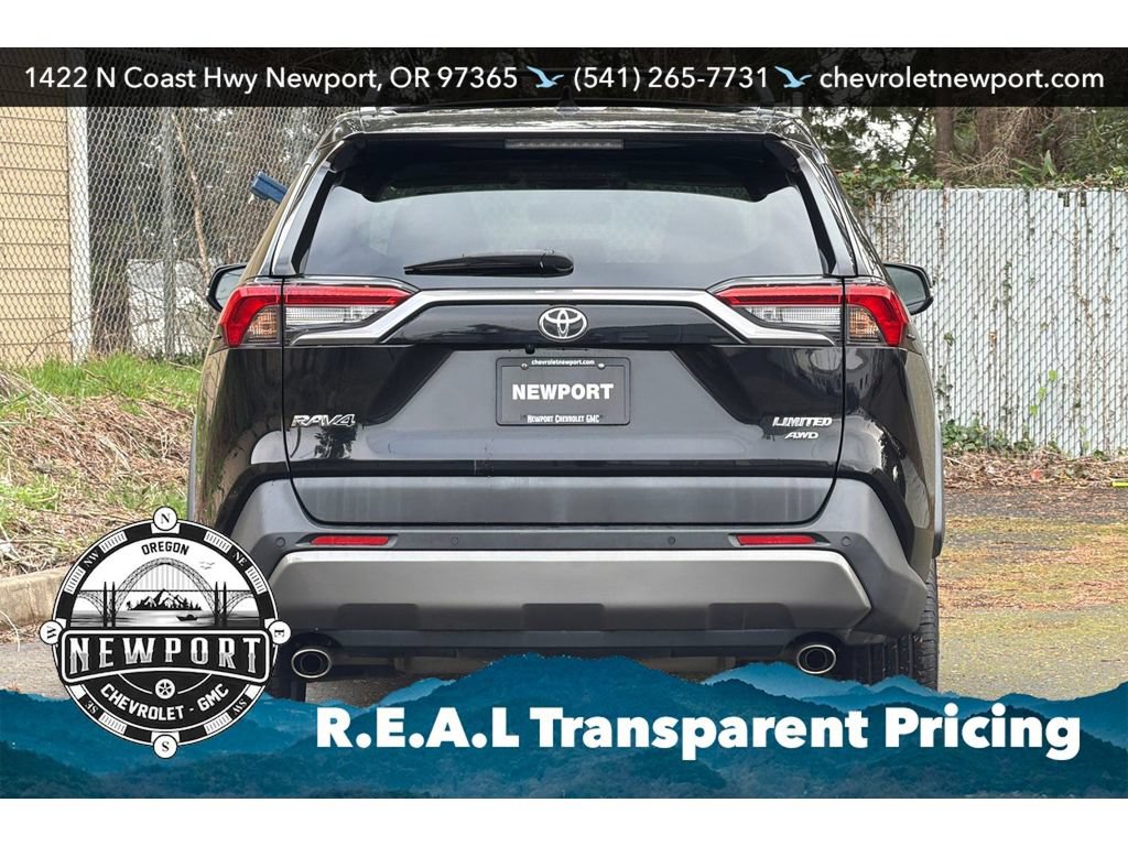 Used 2021 Toyota RAV4 Limited AWD/4WD image 5