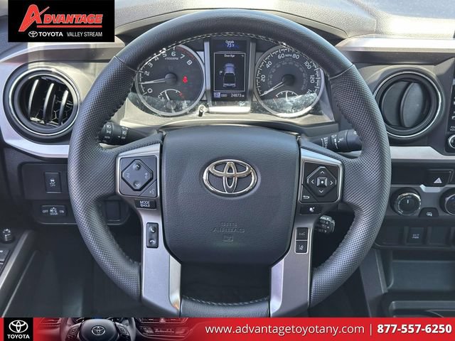 Certified 2023 Toyota Tacoma SR5 AWD/4WD image 17
