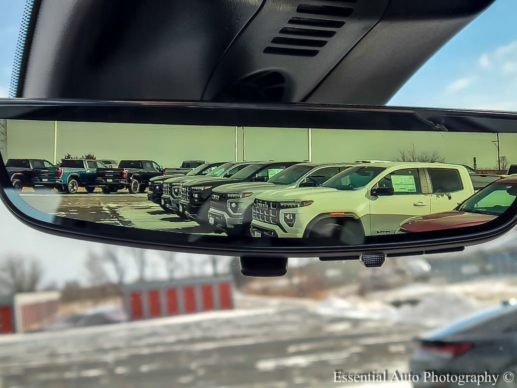 New 2026 Chevrolet Traverse High Country w/ LPO, Floor Liner Package image 17