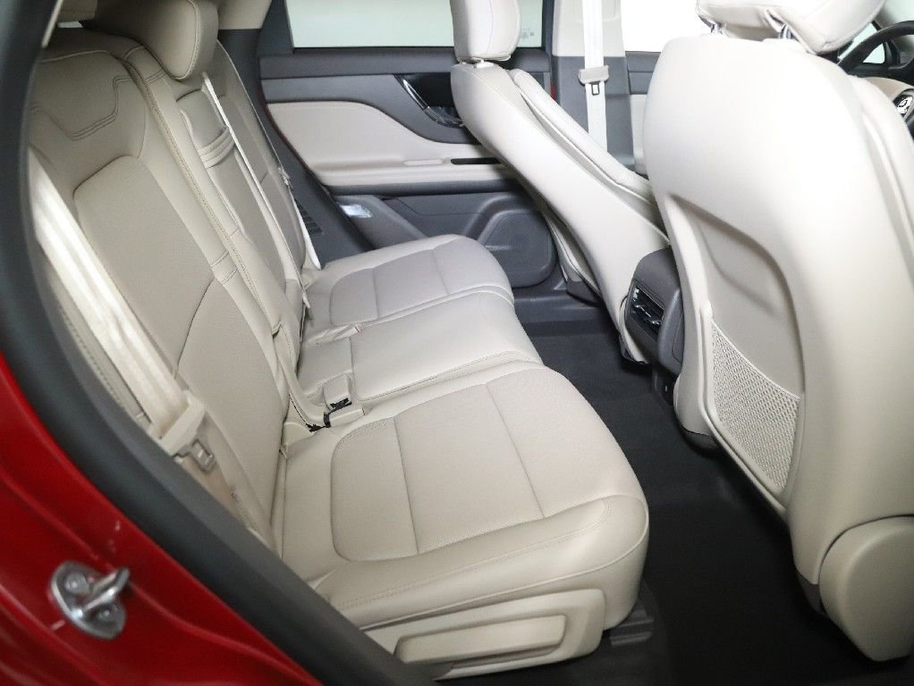 Certified 2024 Lincoln Corsair Reserve AWD/4WD image 31