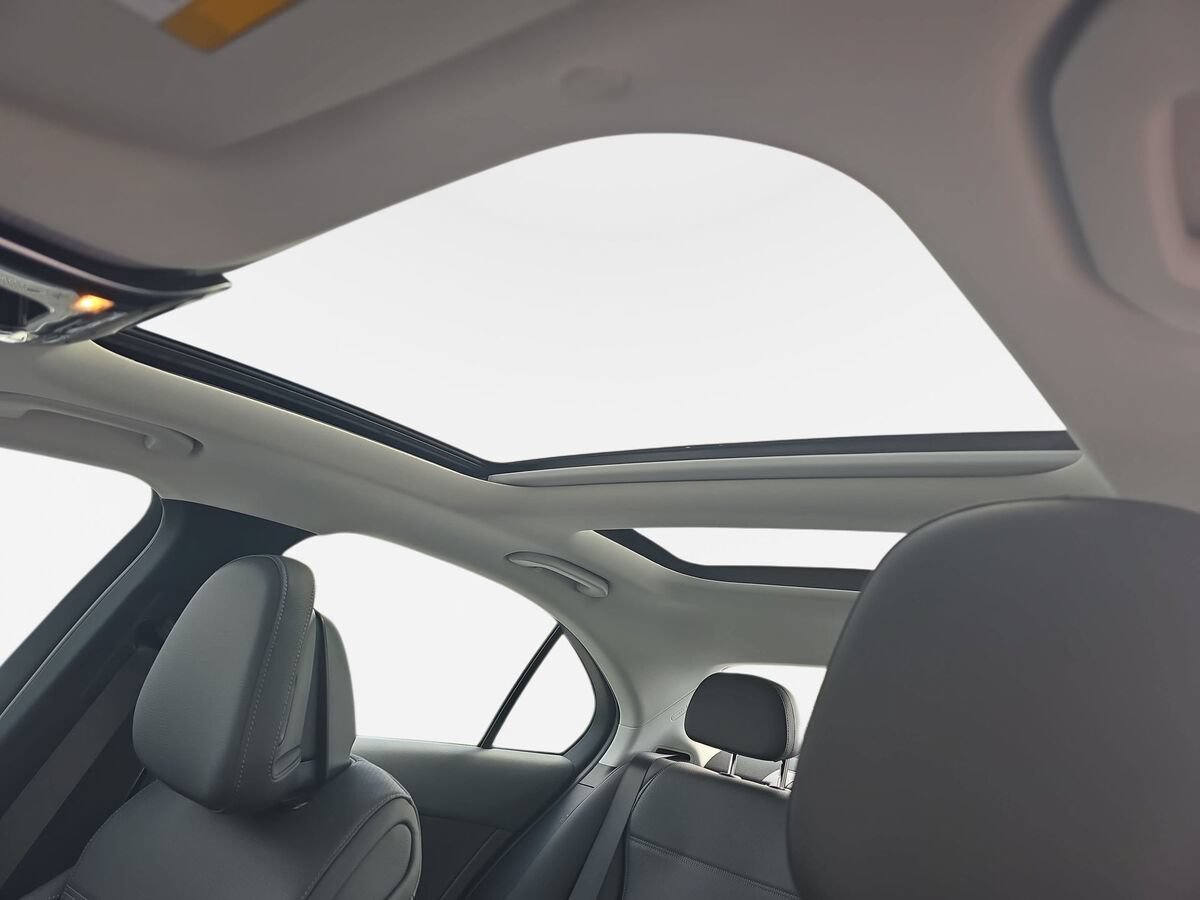 New 2026 Mercedes-Benz C 300 4MATIC Sedan image 28