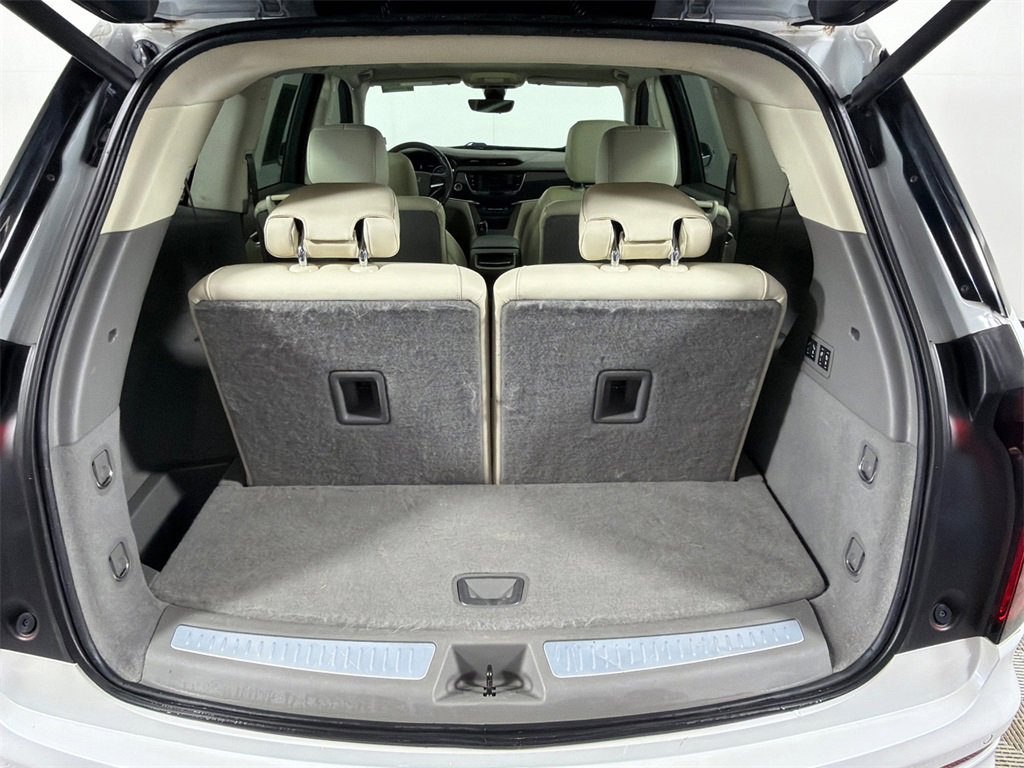 Used 2020 Cadillac XT6 Premium Luxury image 19