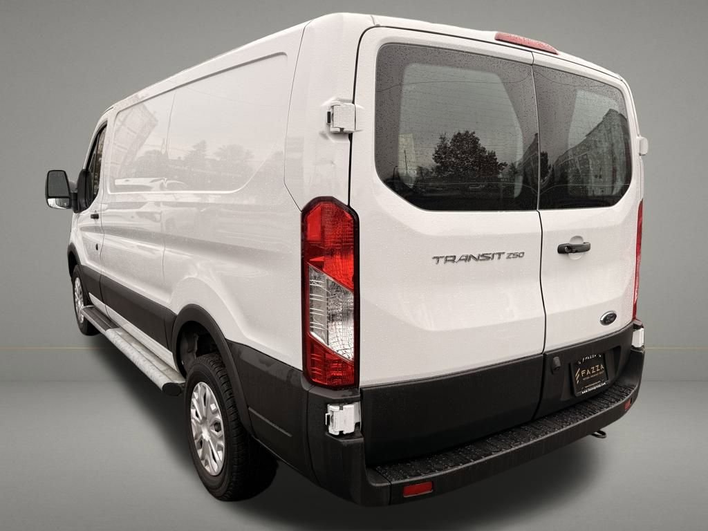 Used 2024 Ford Transit 250 Low Roof w/ Exterior Upgrade Package image 3