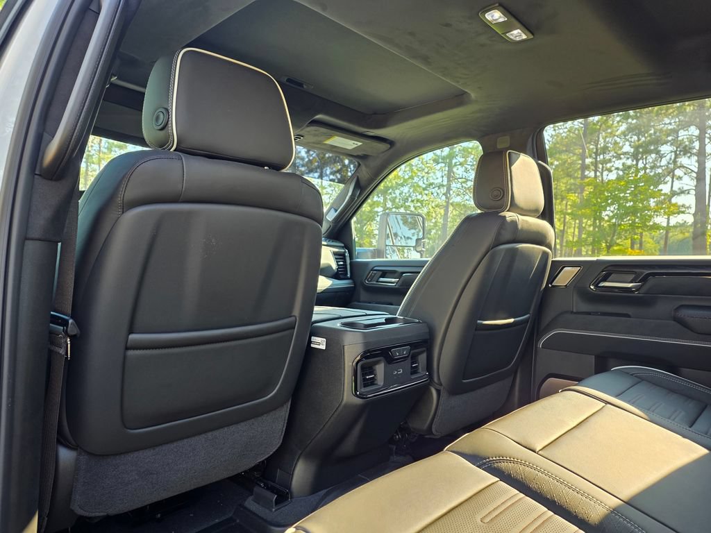 Used 2026 GMC Sierra 2500 AT4X AWD/4WD image 18