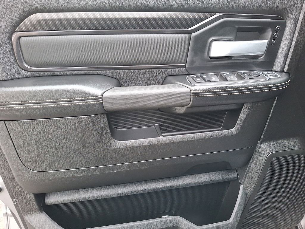 Used 2024 RAM 2500 Rebel w/ Towing Technology Group image 9