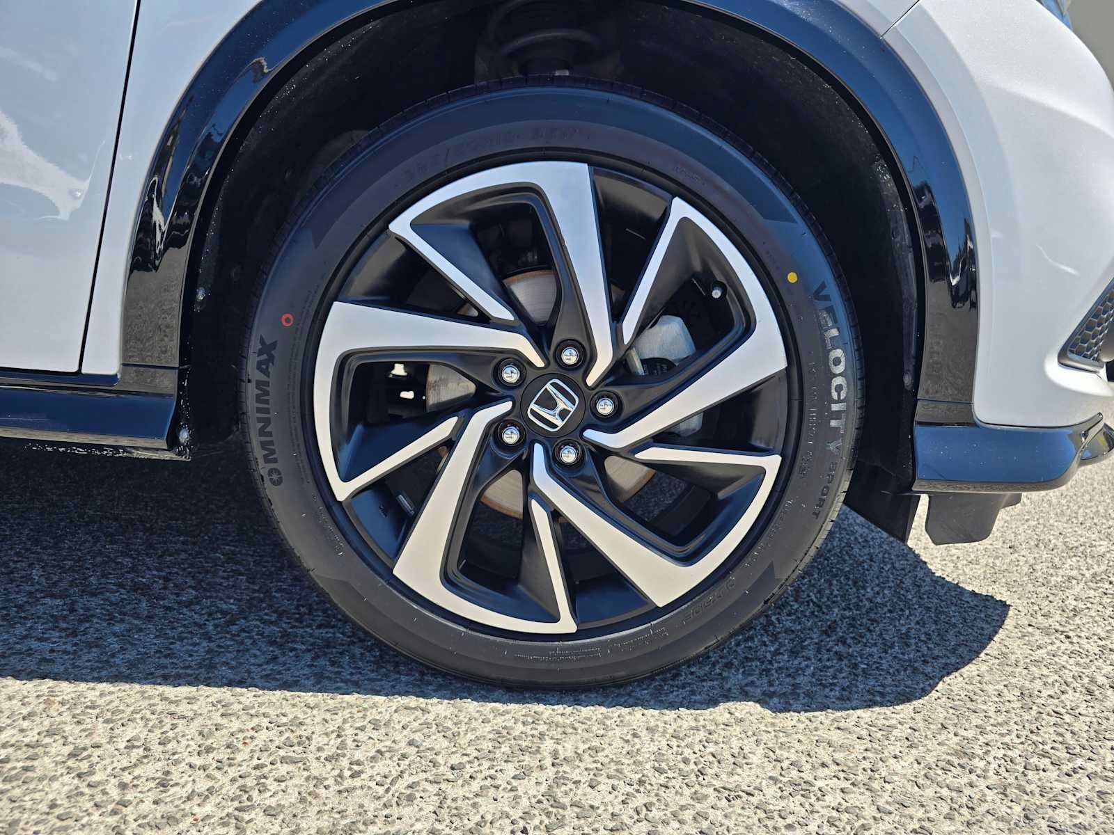 Used 2019 Honda HR-V Sport image 9