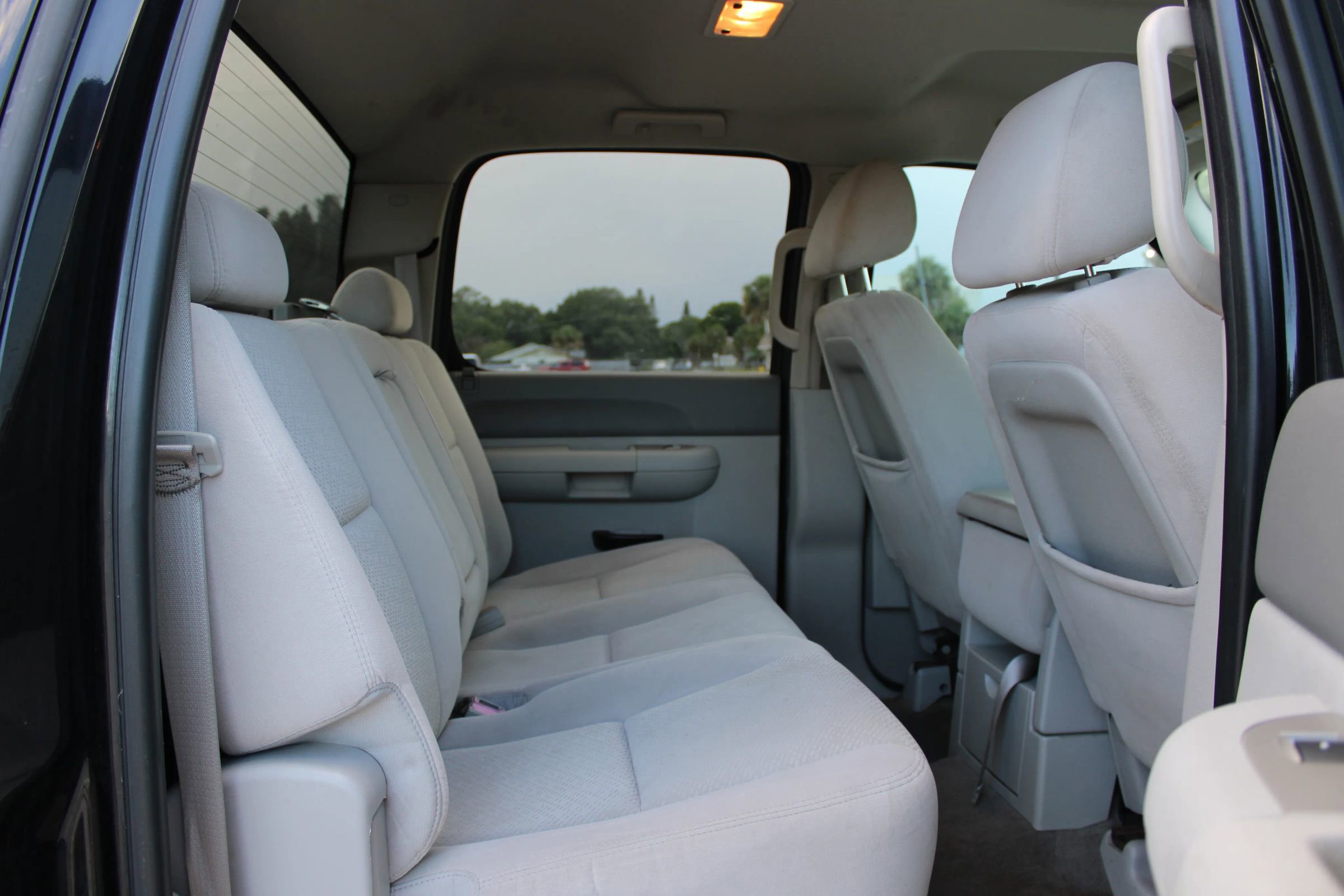 Used 2007 GMC Sierra 1500 SLE w/ SLE1 Preferred Package RWD image 7